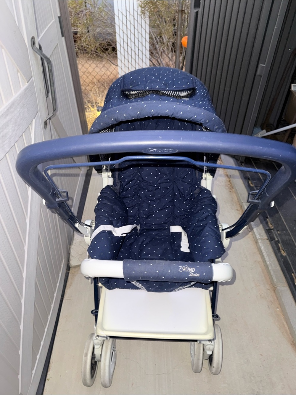 Vintage Graco 1980’s “790ND Series” Navy Polka Dot Stroller with Cream Accents - Picture 7 of 17